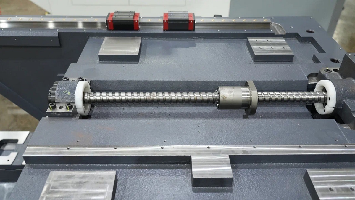 IRONMAC IMU-5X 400 PRO  ШВП THK, Подшипники NSK/NOCHI (Япония) 