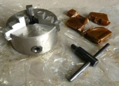 UNIVEQ UGU 20 CNC  3-х кулачковый самоцентрирующийся патрон 